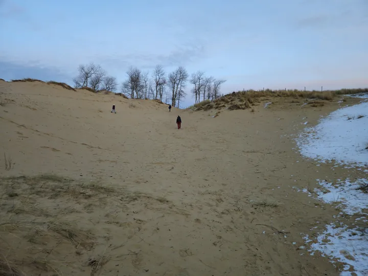 Oostnieuwkerke duinen wandeling in de koude (België)